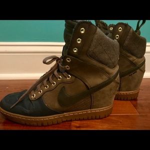 Nike wAterproof wedge